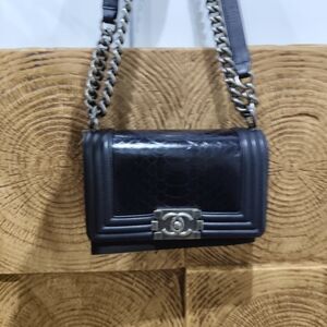 CHANEL Black Quilted Chain-Accent Crossbody Bag
